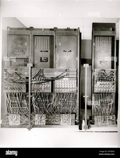 Caption Eniac First Electronic Computer Machine Photo Smithsonian
