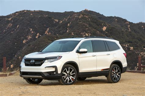 We did not find results for: 2019 Honda Passport vs Pilot: Sibling differences compared ...