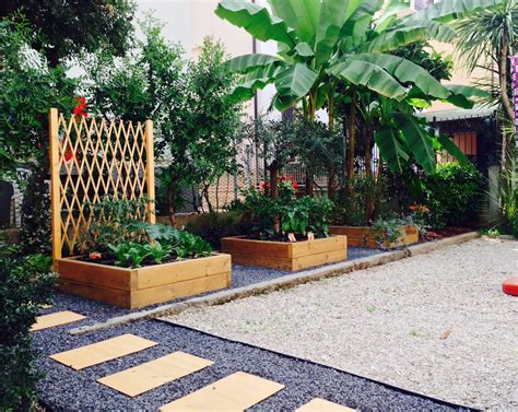 Come realizzare un giardino roccioso con cascata. Come realizzare un giardino? La parola all'architetto