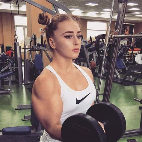 Muscles Anarchy On Twitter Rt Mood Fluffy Meet Julia Vins The Muscle Barbie This Is