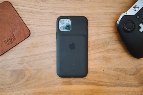 Some First Impressions Of The Iphone 11 Pro Battery Case The Newsprint