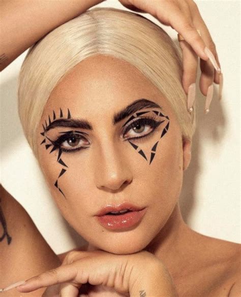 The Best Lady Gaga Makeup Looks You D Want To Recreate Fashionisers
