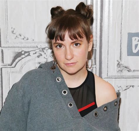 Lena Dunham Reveals She Suffers From Ehlers Danlos Syndrome