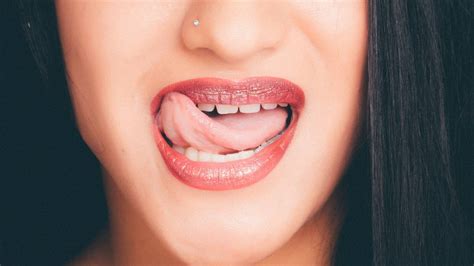 Língua geográfica saiba o que é quais as causas e os tratamentos Blog W Dental