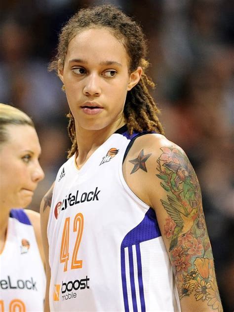 Basketball is one of the most loved games in the world, and there's a lot of reasons that fans are always heading out to the arena to see this fantastic game played. WNBA players Brittney Griner, Glory Johnson engaged | Brittney griner, Wnba, Female athletes