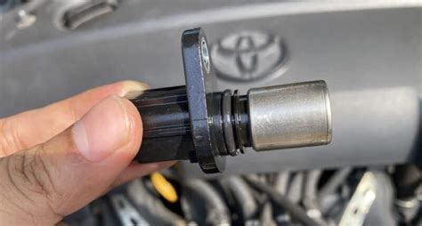 Signs Of A Bad Camshaft Position Sensor And How To Test It