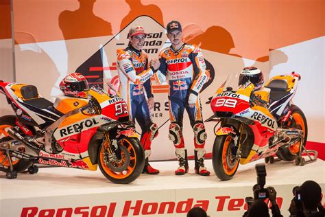 New repsol honda recruit alex marquez joins his brother in the squad as a replacement for jorge lorenzo, who left the team at the end of 2019. Repsol Honda MotoGP Launch: Marquez, Lorenzo & RC213V in ...