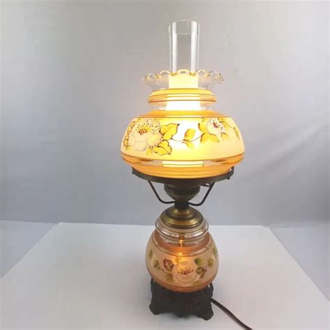 Vintage Gone With The Wind Hurricane Lamp Way Hand Painted