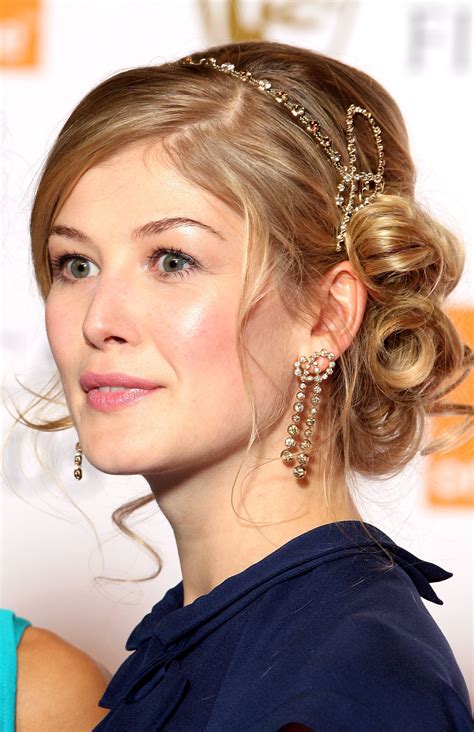 Rosamund Pike As Catherine Marshall In Heart Like An Ocean