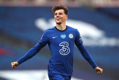 As observed above, both are successful footballers and have a lot in common since their childhood days. Mason-Mount-celebration-vs-Man-United-FA-Cup | Chelsea ...