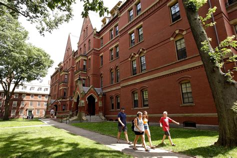 Judge Rejects Harvard’s Bid To Dismiss Lawsuit Challenging Its Policy On Single Sex