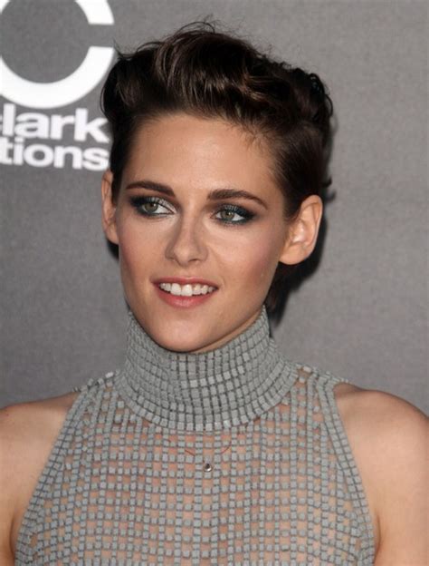 Kristen Stewart At The 18th Annual Hollywood Film Awards