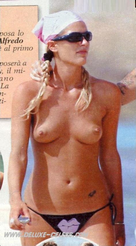 Francesca Piccinini Nude Photos And Movies
