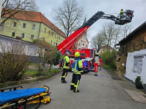 Thl Rettungskorb Freiwillige Feuerwehr Neunburg Vorm Wald