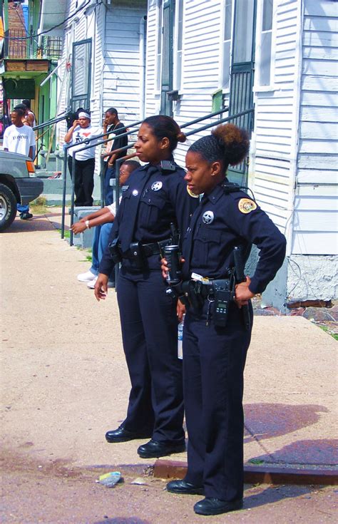 055 20019 Female Officer Flickr
