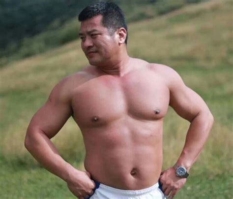 Handsome Asian Gentlemen In 2020 Handsome Muscle Bear Gentleman