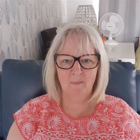 Hoofs, Pads and Paws