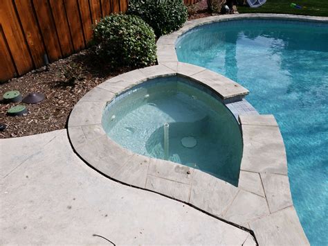 Limestone Lueders 1 Blue Escapes Pool And Spa