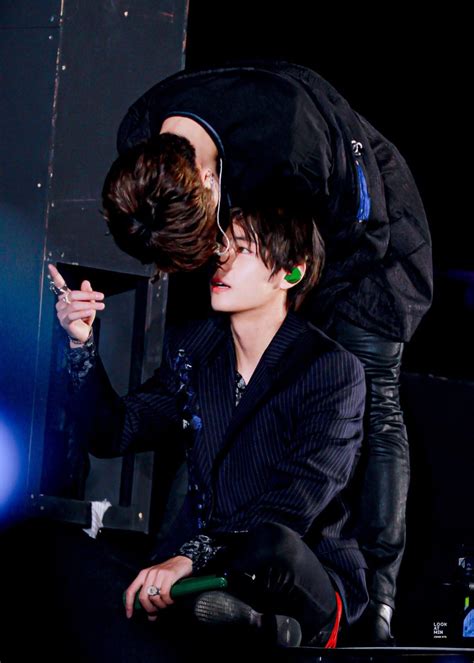 Bts V And Jungkook Kissing