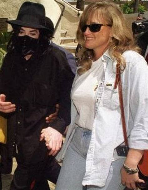 Michael Jacksons Former Wife Debbie Rowe Hints She Was Partly To Blame For His Death Nz Herald