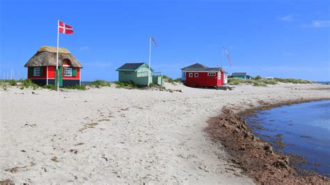 Viele ferienhäuser mit hund erlaubt. Toll: Ferienhaus in Dänemark mit Meerblick, direkt am Strand