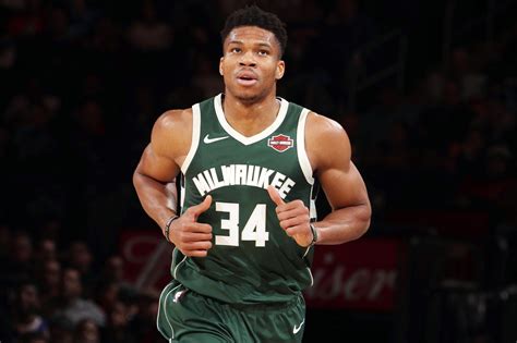 Discover what clothes giannis antetokounmpo is wearing. Giannis Antetokounmpo's Rookie Card Sells for $1.8 Million ...