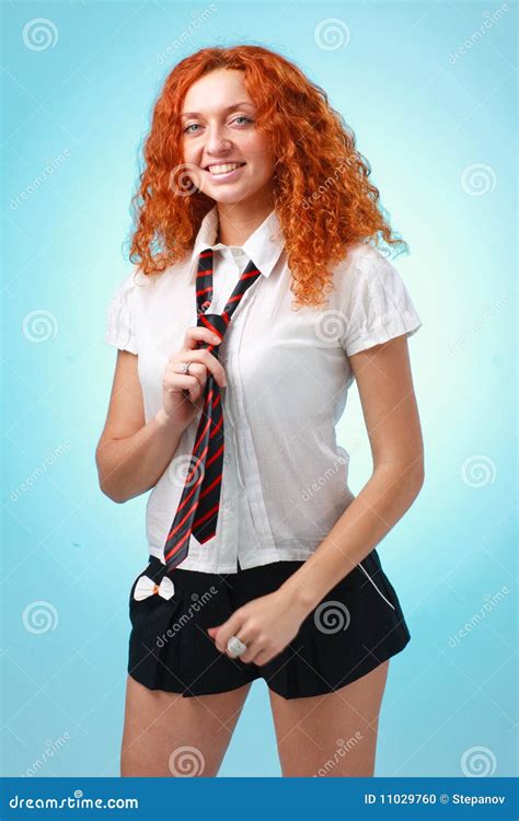 Haired lycklig röd kvinna arkivfoto Bild av modell mänskligt 11029760