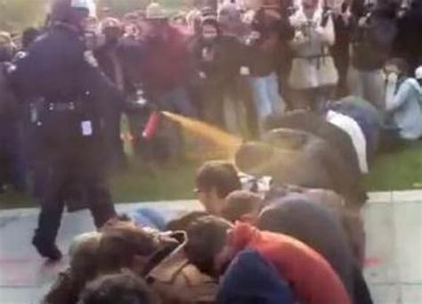 Sorry Libs The Uc Davis Pepper Spray Incident Was Standard Police