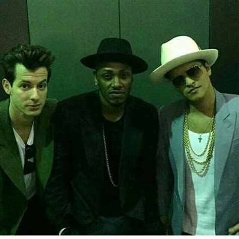 mark ronson mystikal and bruno mars on the set of the video for feel right bruno mars