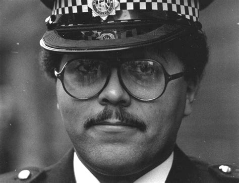 Ron Hope Met Polices First Black Police Inspector Dies Aged 68 Bbc News