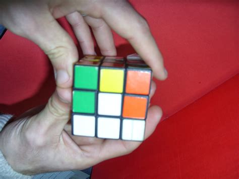 Scribacchiamo Guida Risolvere Il Cubo Di Rubik Con Il Metodo A Strati