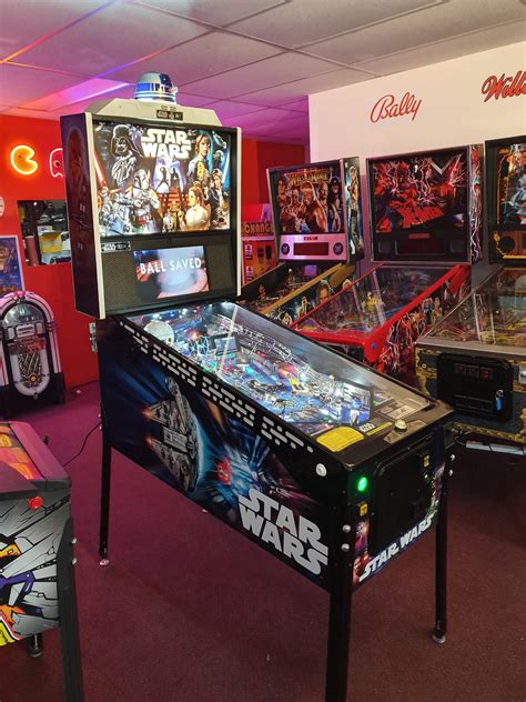 Star Wars Limited Edition Pinball With Topper Arcade Classics