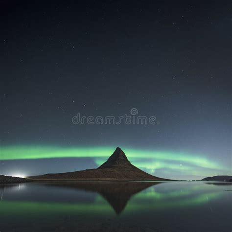 Kirkjufell Northern Lights Iceland Stock Image Image Of Phenomenon