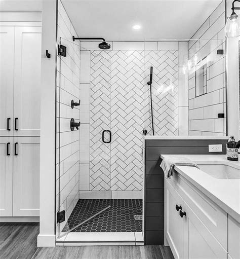 20 Beautiful Master Bathroom Remodel Ideas Sweetyhomee