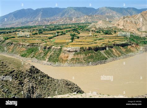 Qinghai Plateau River Hi Res Stock Photography And Images Alamy