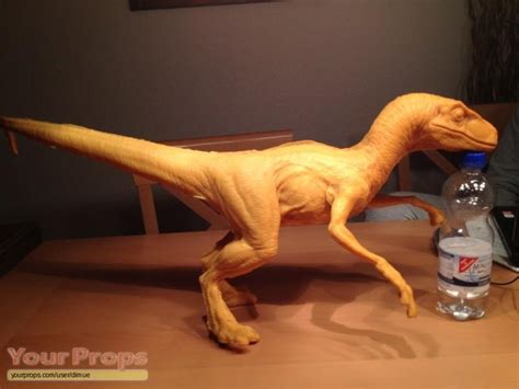 Jurassic Park Stan Winston Velociraptor Maquette Foam Test Pull Original Prod Material