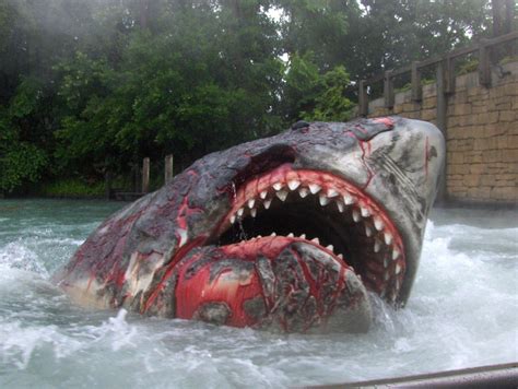 Jaws Fan Starts Petition To Bring Updated Jaws Ride Back To Universal
