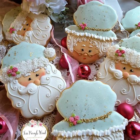 My goal is to give you the confidence and knowledge to cook and bake from scratch while providing quality recipes and plenty of pictures. Pin by Jennifer Steiner on Christmas cookies in 2020 (With images) | Christmas cookies decorated ...