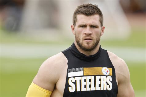 Tj Watt Clears Up A Blatantly False Report With A Very Stern Tweet