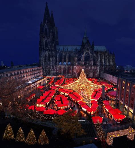Cologne Cathedral Christmas Market • Tourist Attraction Köln