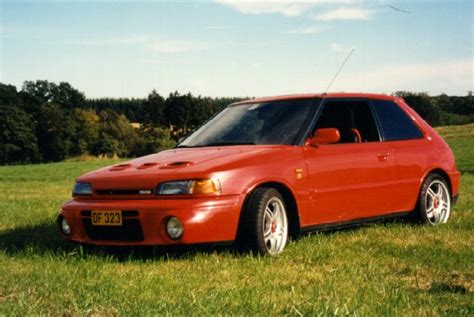 Reed Sturtevants Mazda 323 Gtx Picture Page