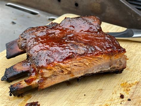 I'll definitely be making this bbq rib recipe more often now that i know how easy and delicious it is, but i still can't wait to be able to get back out and enjoy some. This St. Louis Pork Ribs Recipe for the Grill or Oven Has ...