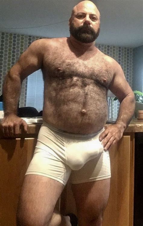 Pin By Anthony On The Bottoms Muscle Bear Men Men In