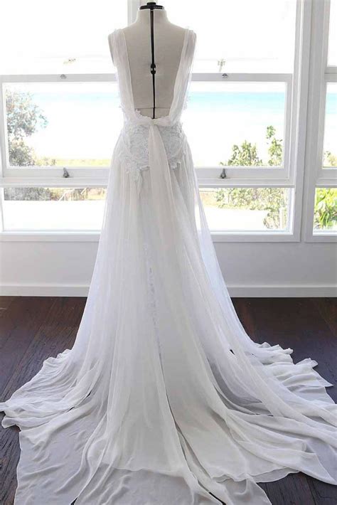 Buy A Line Spaghetti Strap White Lace Chiffon Sweetheart Backless Beach Wedding Dresses Js881