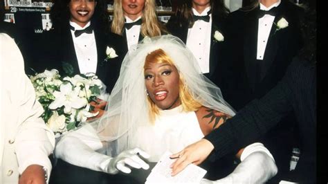 Dennis Rodman Married Himself To Increase His 500000 Net Worth The