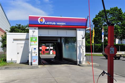 Search below for a list of local car washes near you and discover the best gas station auto wash nearby. How to Use a Drive Through Car Wash for the First Time