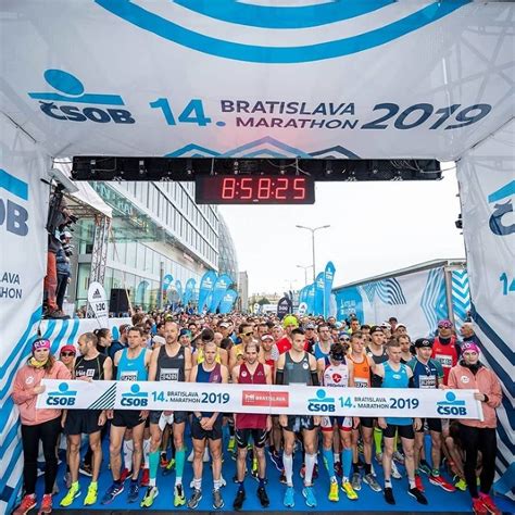 Milovníci Behu Si Prišli Na Svoje Foto Bratislavského Maratónu Sa