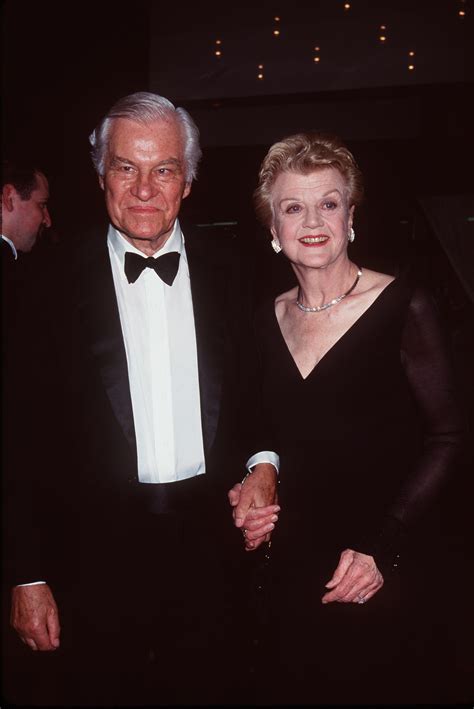 Angela Lansbury On Her First Failed Marriage ‘i Had No Idea That I Was