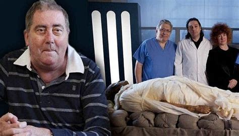 meet the first person to get mummified in 3000 years