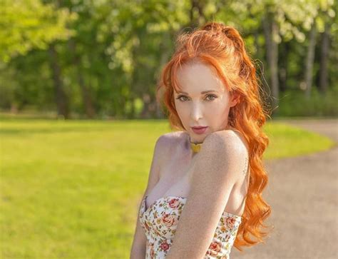 Pin By William May On Things Red Pale Skin Redheads Freckles